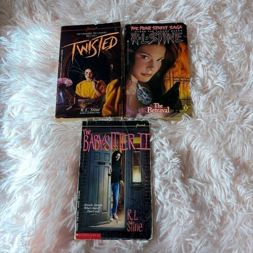 R.L. Stine Horror Book Set Vintage Twisted Fear Street Betrayal Babysitter II